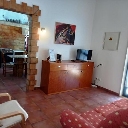 Quinta Das Aves Guest House ลากอส ภายนอก รูปภาพ
