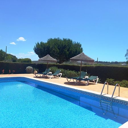 Quinta Das Aves Guest House ลากอส ภายนอก รูปภาพ