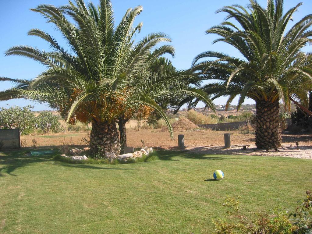 Quinta Das Aves Guest House ลากอส ภายนอก รูปภาพ