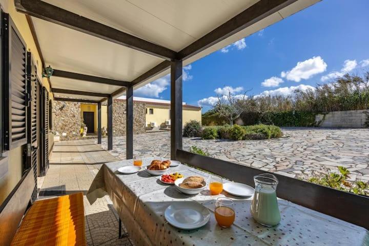 Quinta Das Aves Guest House ลากอส ภายนอก รูปภาพ