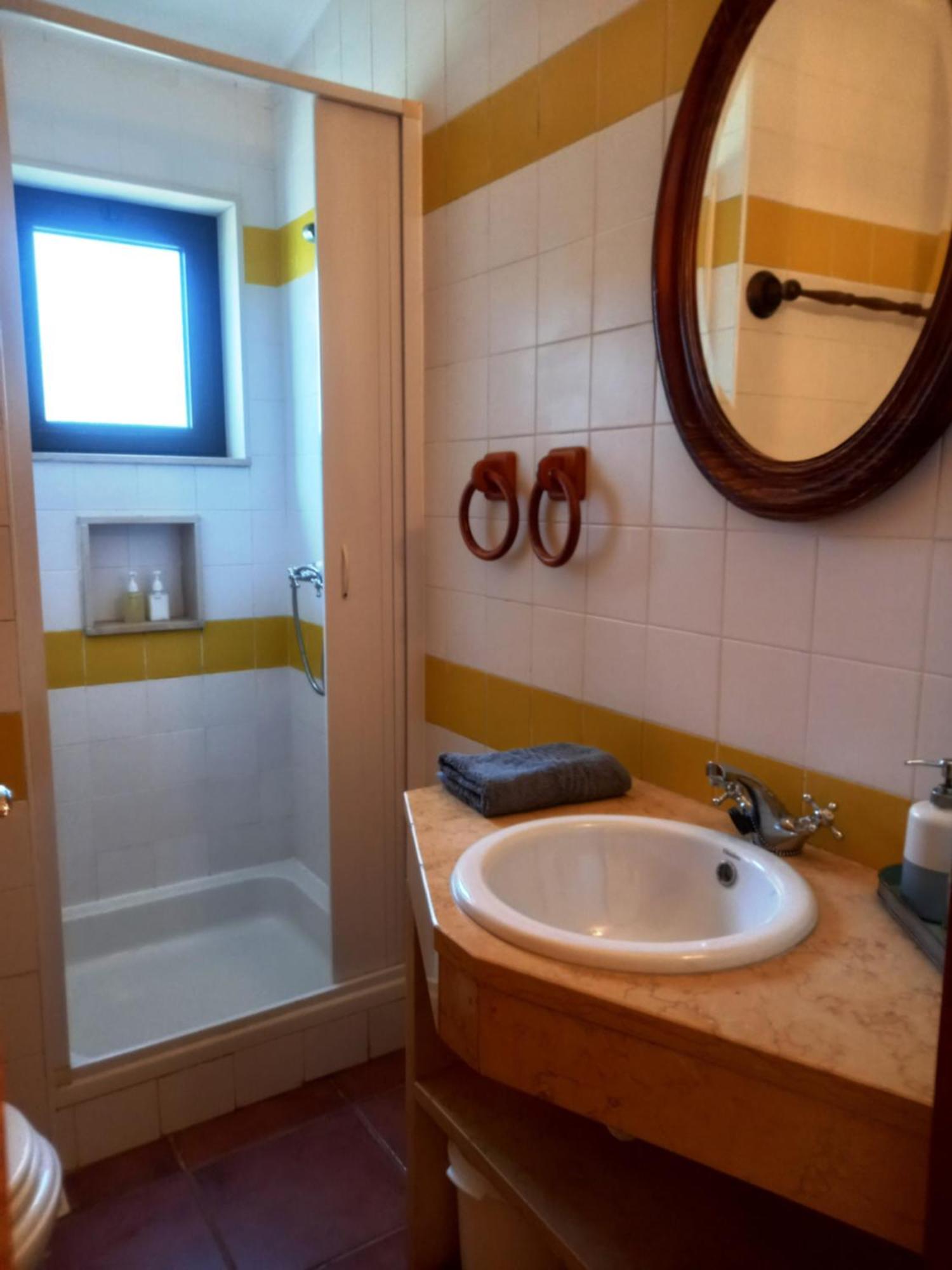 Quinta Das Aves Guest House ลากอส ภายนอก รูปภาพ