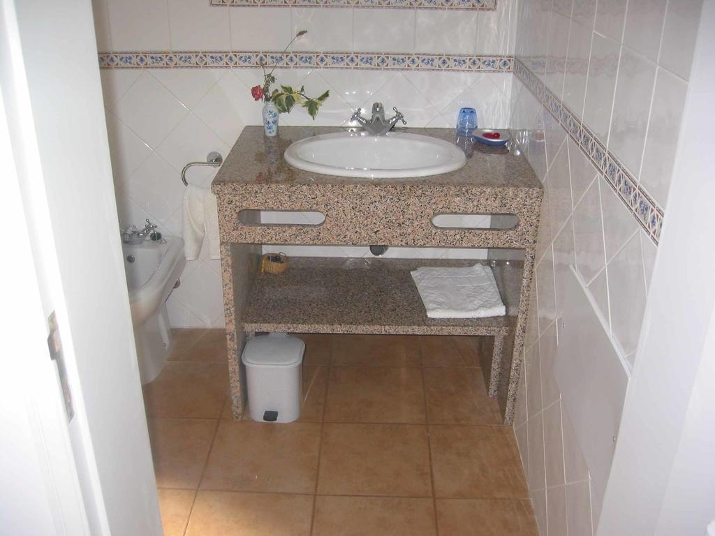 Quinta Das Aves Guest House ลากอส ห้อง รูปภาพ